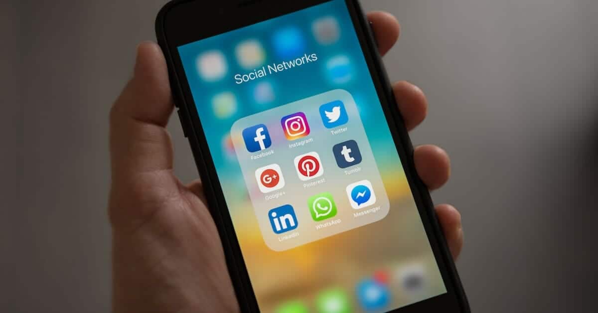 تحسين تجربتك على Facebook: فوائد استخدام البروكسي