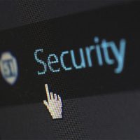 تحميل برنامج Norton 360: أداة الأمان  لحماية جهازك- في عصر الإنترنت الحديث، حيث تتزايد التهديدات الإلكترونية بشكل مستمر، أصبح من الضروري تأمين أجهزة الكمبيوتر والهواتف المحمولة ضد الفيروسات، البرمجيات الخبيثة، والهجمات الإلكترونية. أحد أفضل الحلول المتاحة في هذا المجال هو برنامج Norton 360. يُعد هذا البرنامج من أبرز وأشهر أدوات الأمان في العالم، ويقدم مجموعة شاملة من الأدوات لحماية جهاز الكمبيوتر، الهواتف الذكية، والبيانات الشخصية.