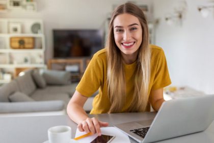 استخدام الذكاء الاصطناعي لتحسين أوصاف منتجات Shopify الخاصة بك